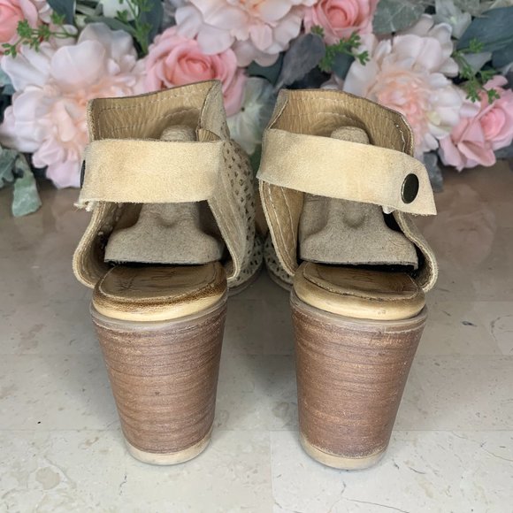 Bueno size 38 - Picture 5 of 8